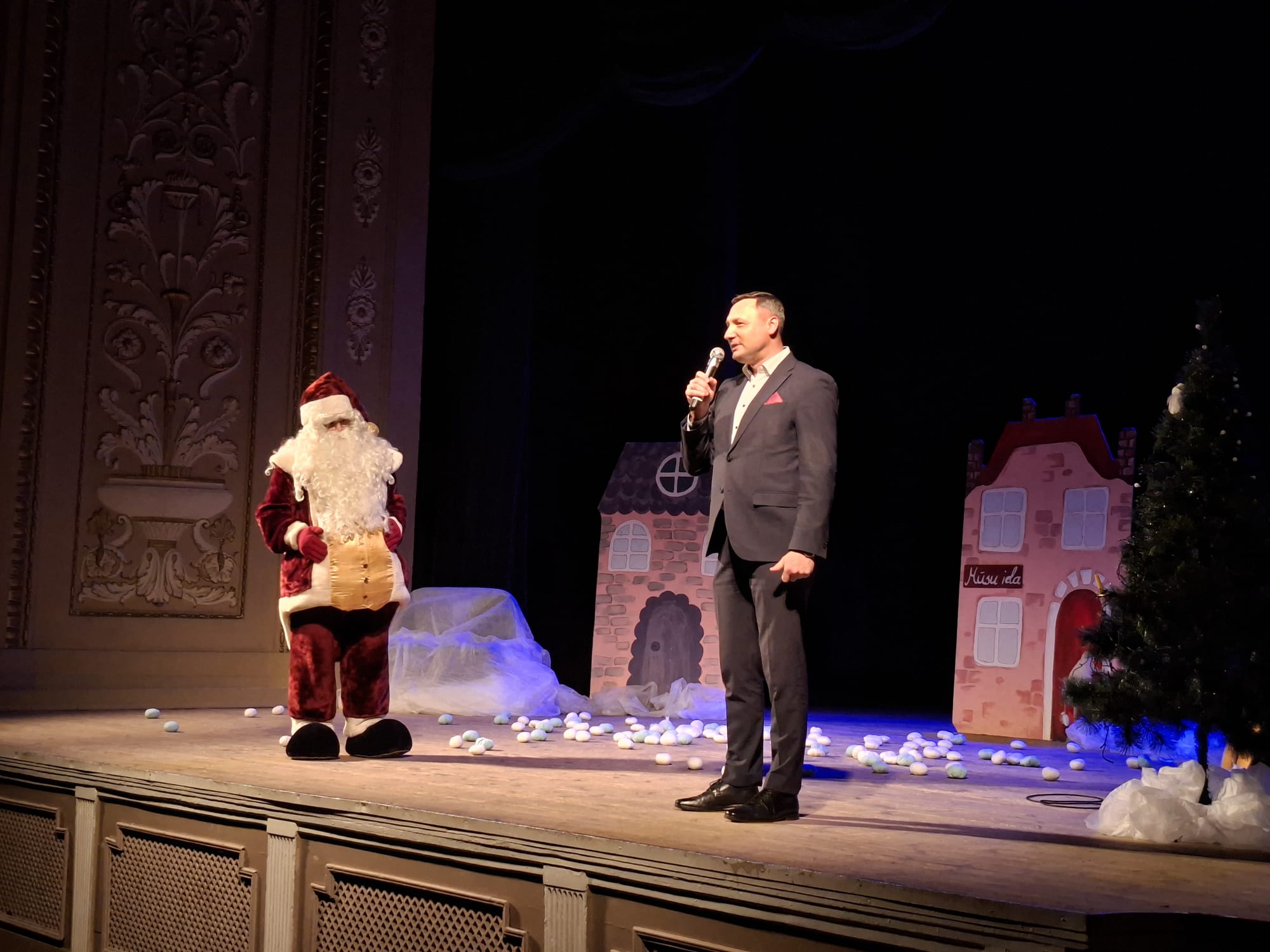 Jautrs Ziemassvētku gaidīšanas pasākums Austrumu slimnīcas darbinieku bērniem – kopā ar Afondu